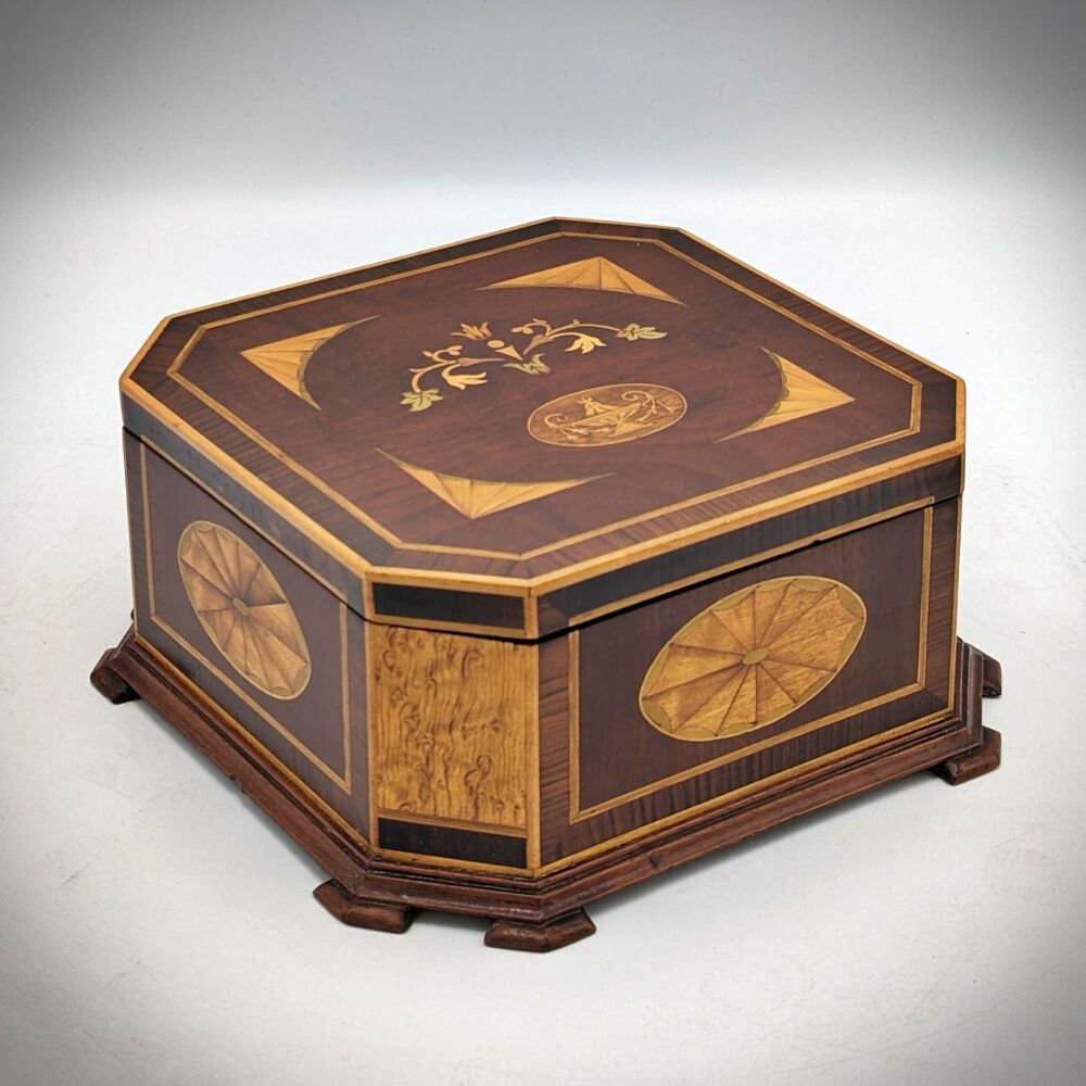Fine late Victorian mahogany inlaid table box.