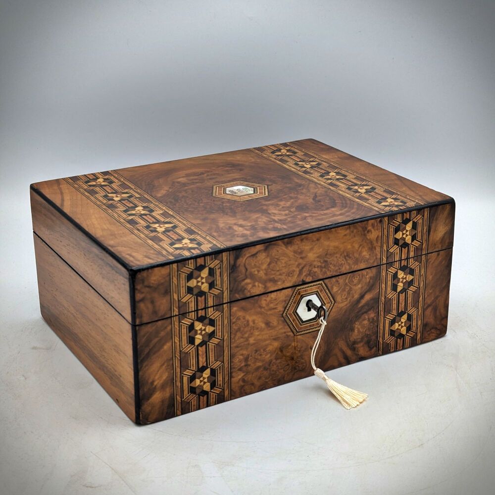 Large Victorian walnut &  inlaid jewellery box.
