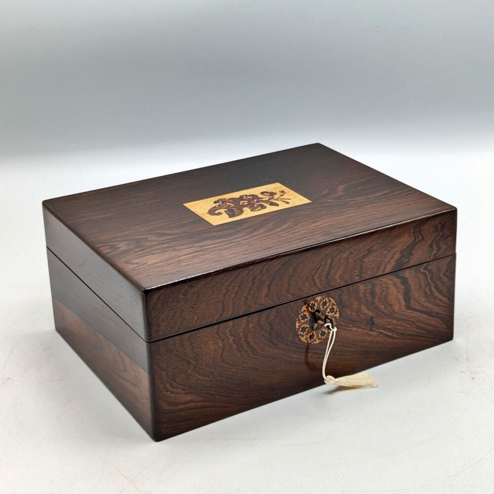 Victorian tunbridge ware inlaid jewellery box.A good Victorian walnut jewel