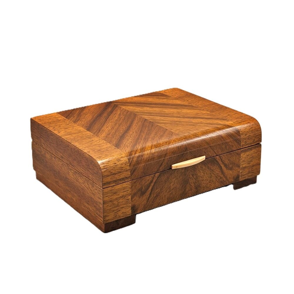 Art Deco figured walnut trinket / jewellery box.