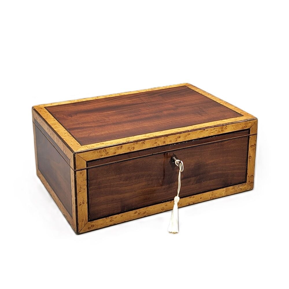 Georgian mahogany & birds eye maple jewellery box.