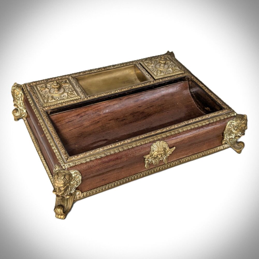Quality Victorian walnut & bronze mounted desk tidy standish inkwells.