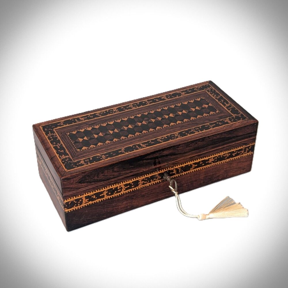 Victorian tunbridge ware inlaid jewellery box.
