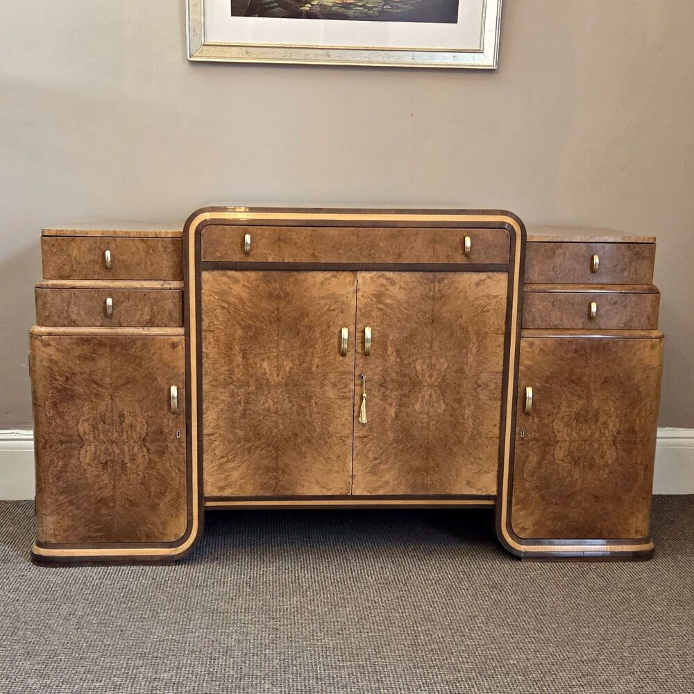Fine Art Deco burr walnut cabinet / sideboard.