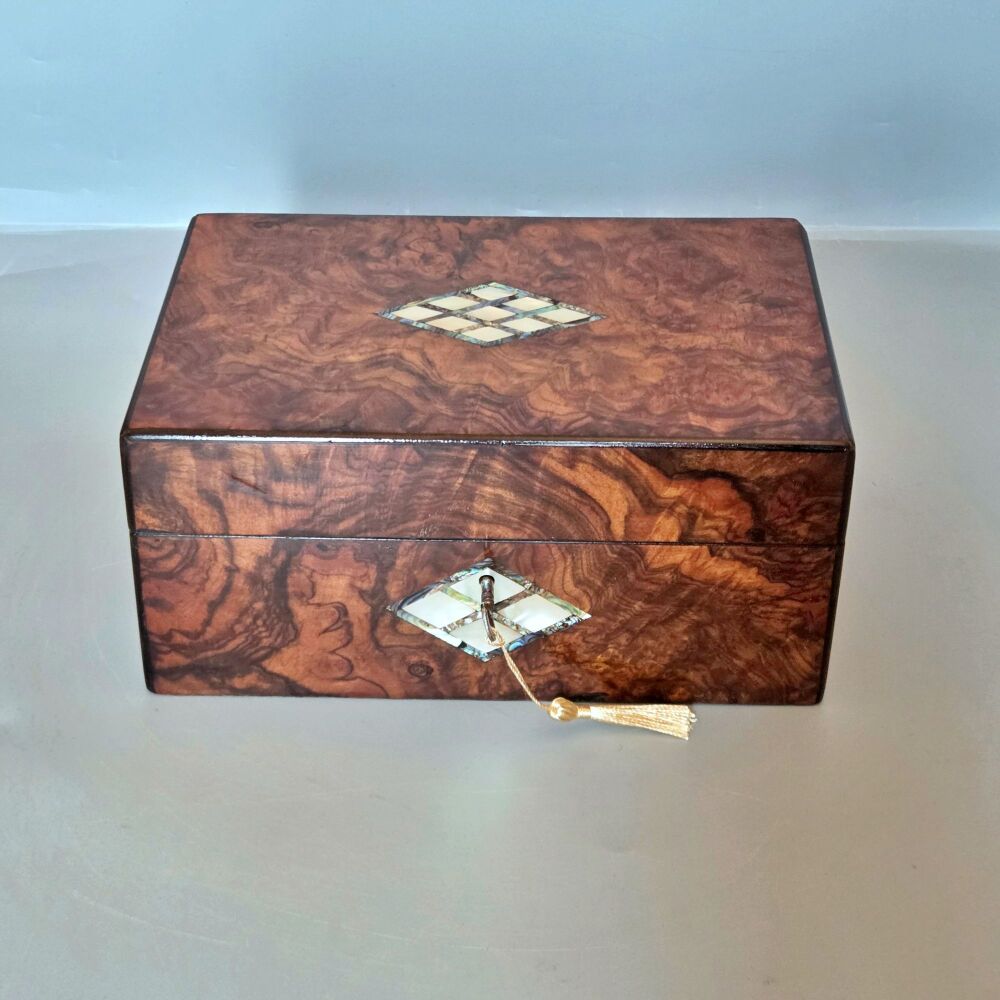 Victorian burr walnut & inlaid jewellery box.