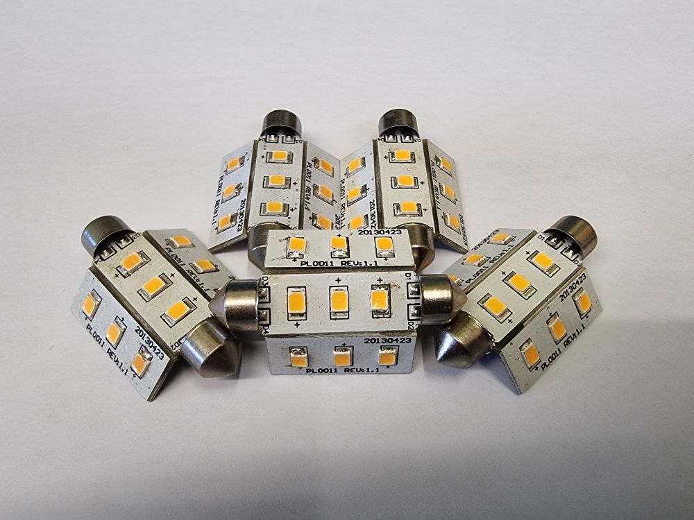 CAK Tanks Spare LED Replacement Bulb Festoon Contact [42mm] 9 LED Festoon Bulb (LEDF42S9WW)