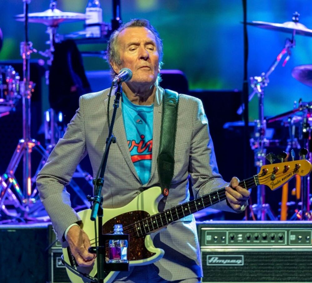 FRIDAY November 21st, 8.45pm : THE HAMISH STUART BAND