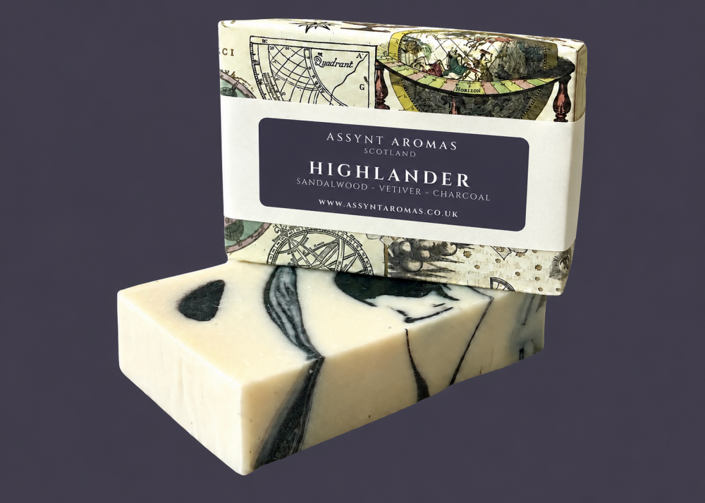 HIGHLANDER - Sandalwood, Vetiver & Charcoal