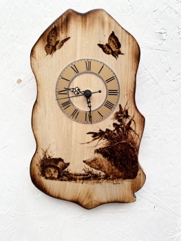 Hedgehog clock