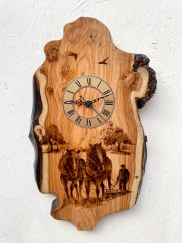 Heavy horse clock