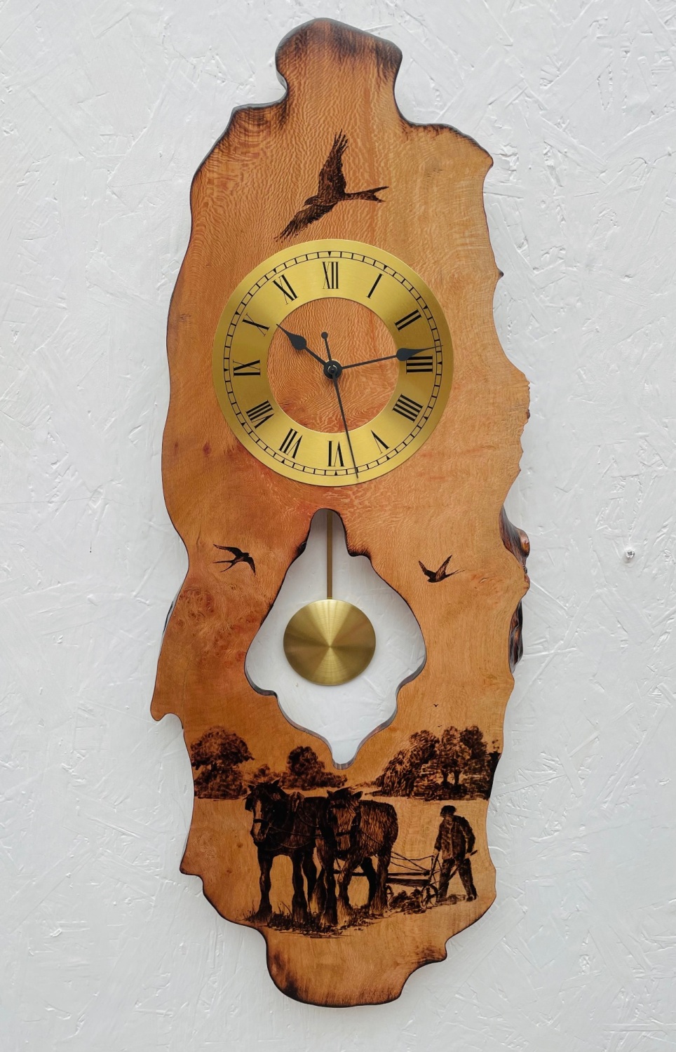 Heavy horse pendulum