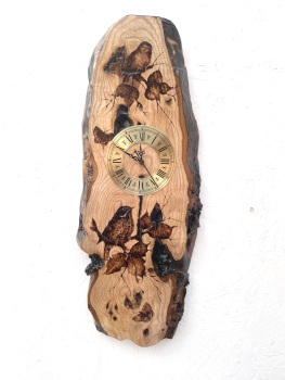 Bluetit and redwing clock