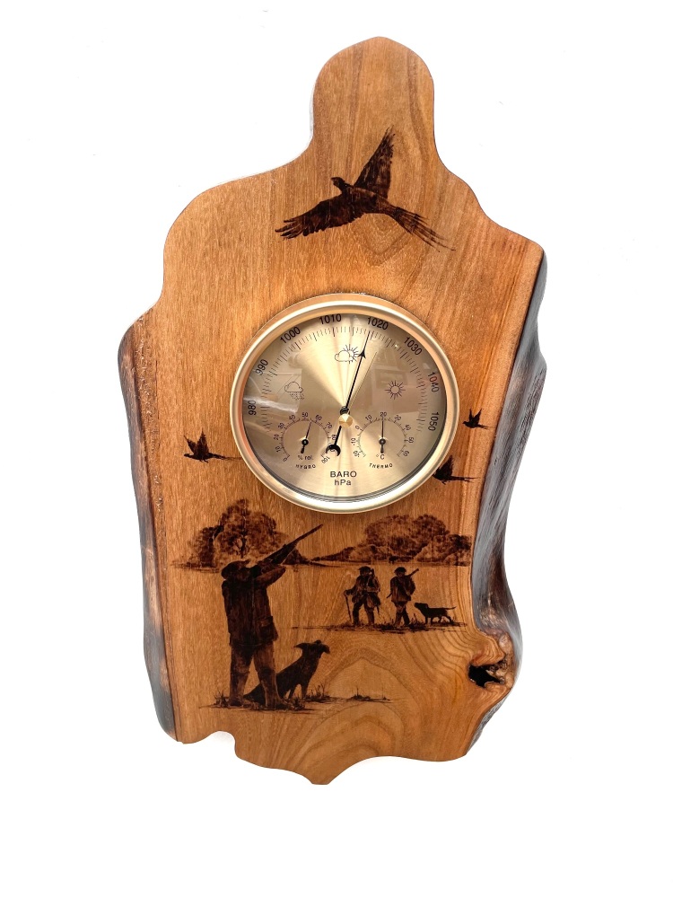 Hunting barometer weather station