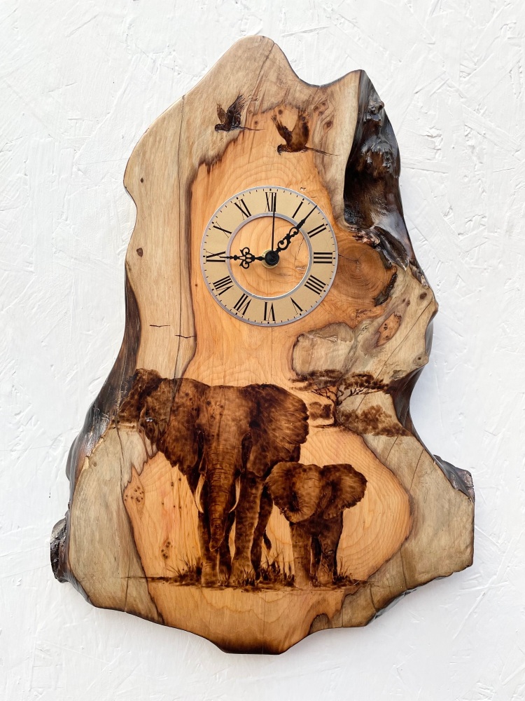 Elephant clock