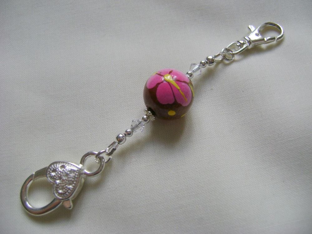 <!-- 015 -->Hand Painted Flower Stitch Marker Holder