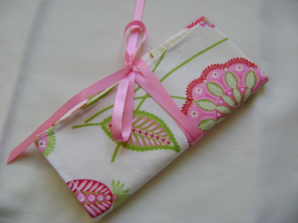 Gypsy Bandana Interchangeable Needle and Hook Roll