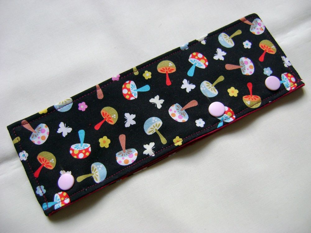 Funky Fungi Needle Cozy - fit 15cm and 20cm
