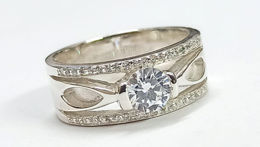 NEW DESIGN! 925 Silver 8mm wide banded solitaire ring