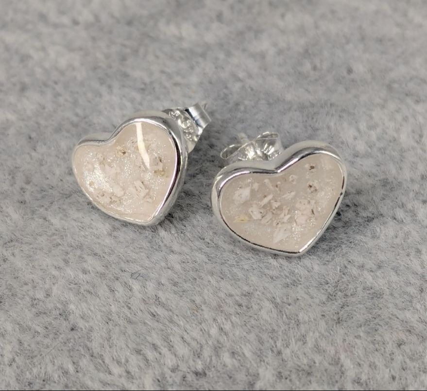 Earrings (sold as a pair)