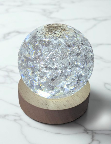 Resin memorial orb nightlight INCLUDING  led wooden base - 82mm