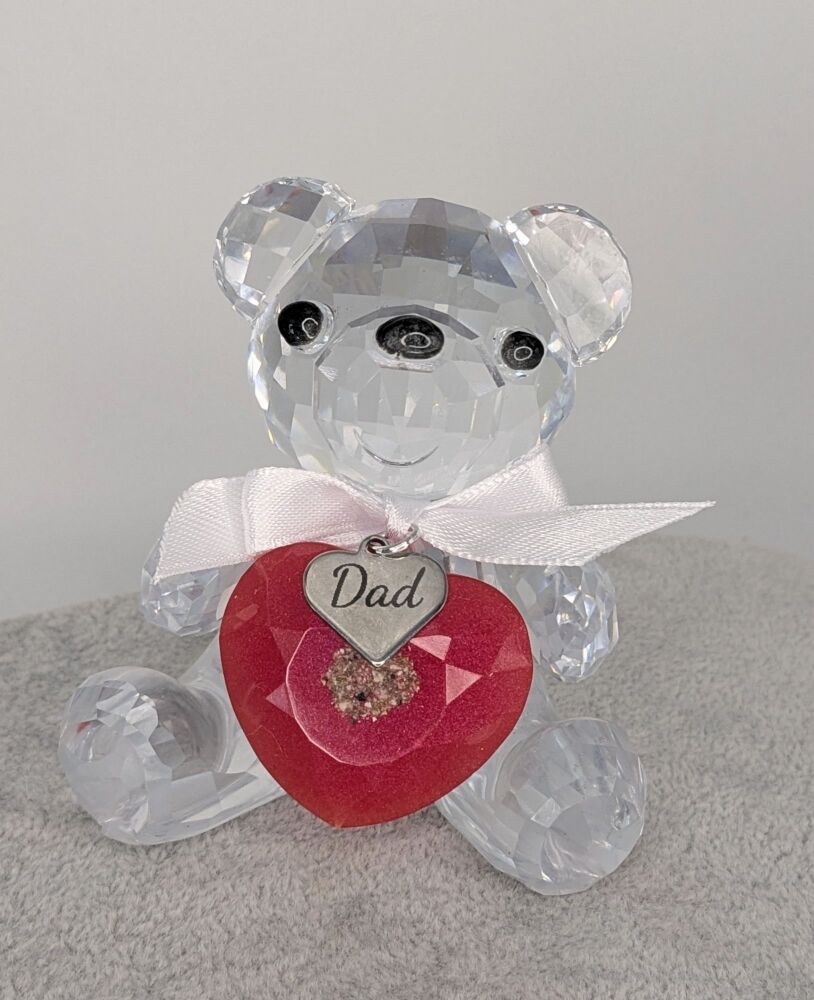 Memorial Resin Bear holding heart - NEW DISIGN