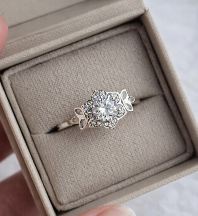 NEW! Vintage Floral Sterling Silver CZ ring