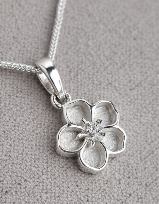 **NEW** Forget Me Not / flower Pendant 925 Silver - Introductory price - 1 available