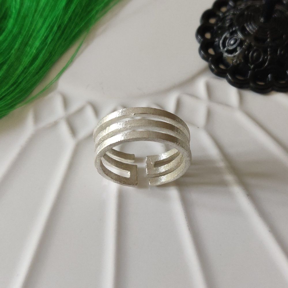 925 Sterling Silver Modern Band Wrap Around Ring