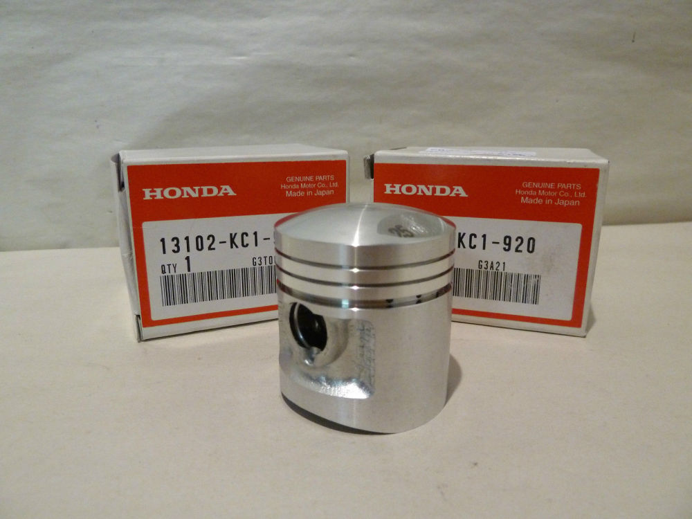 Honda CB125TT 1990 PISTON 0.25 Oversized 13102-KC1-920 Genuine OE -New