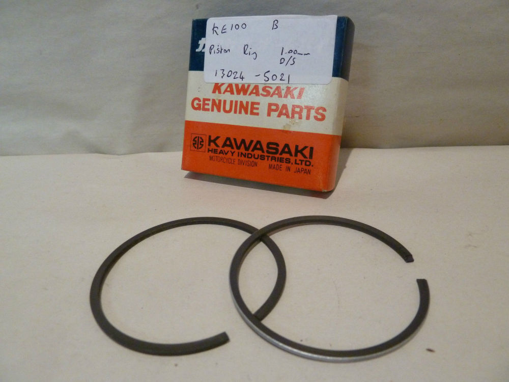 Kawasaki KE100 (B) Piston Rings 1.00mm O/S 13024-5021 Genuine OE -New