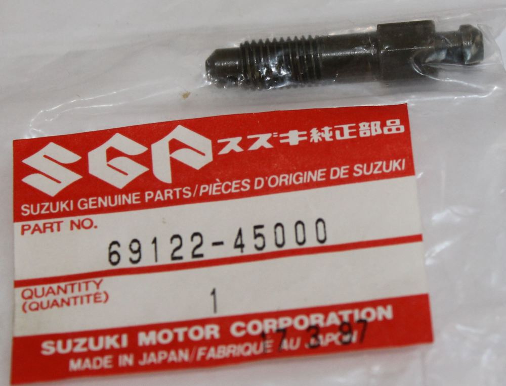 Suzuki GS1000 Rear Brake Caliper Breather No2 69122-45000