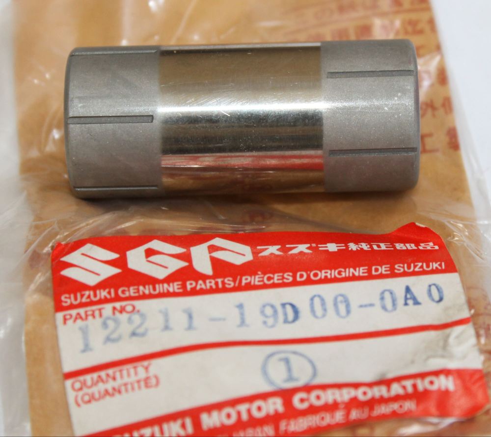 Suzuki RG125 TS125 Crankshaft Pin 12211-19D00-0A0