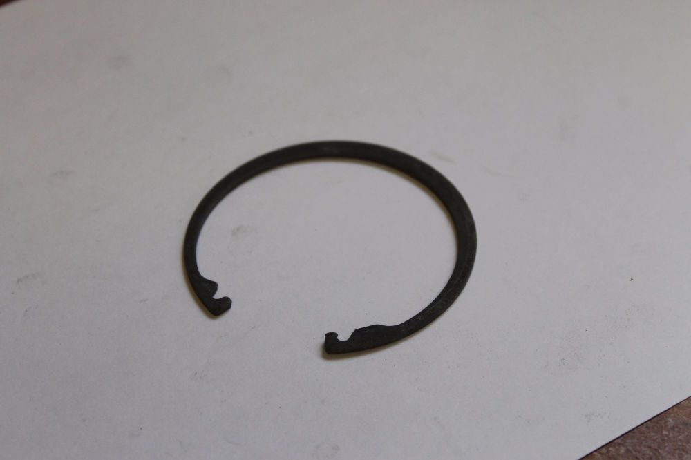 Harley Sportster Mainshaft Bearing Retaining Ring 35038-89A