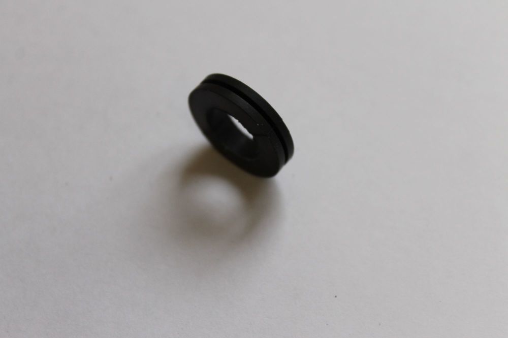 Harley Fender Insulation Grommet 11474