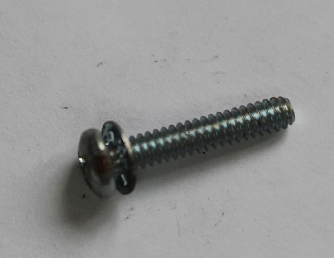 Harley SCREW, 6-32 PAN .750 2559