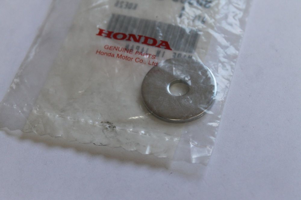 Honda CB1100 Rear Shock Plin Washer 6mm 90563-ZV4-000