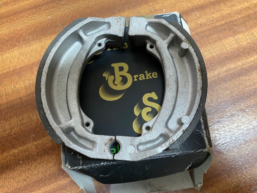 Kawasaki / Suzuki Brake Shoes 210604 KFX50 KLX125 DRZ125 RM60 RM80 - A127
