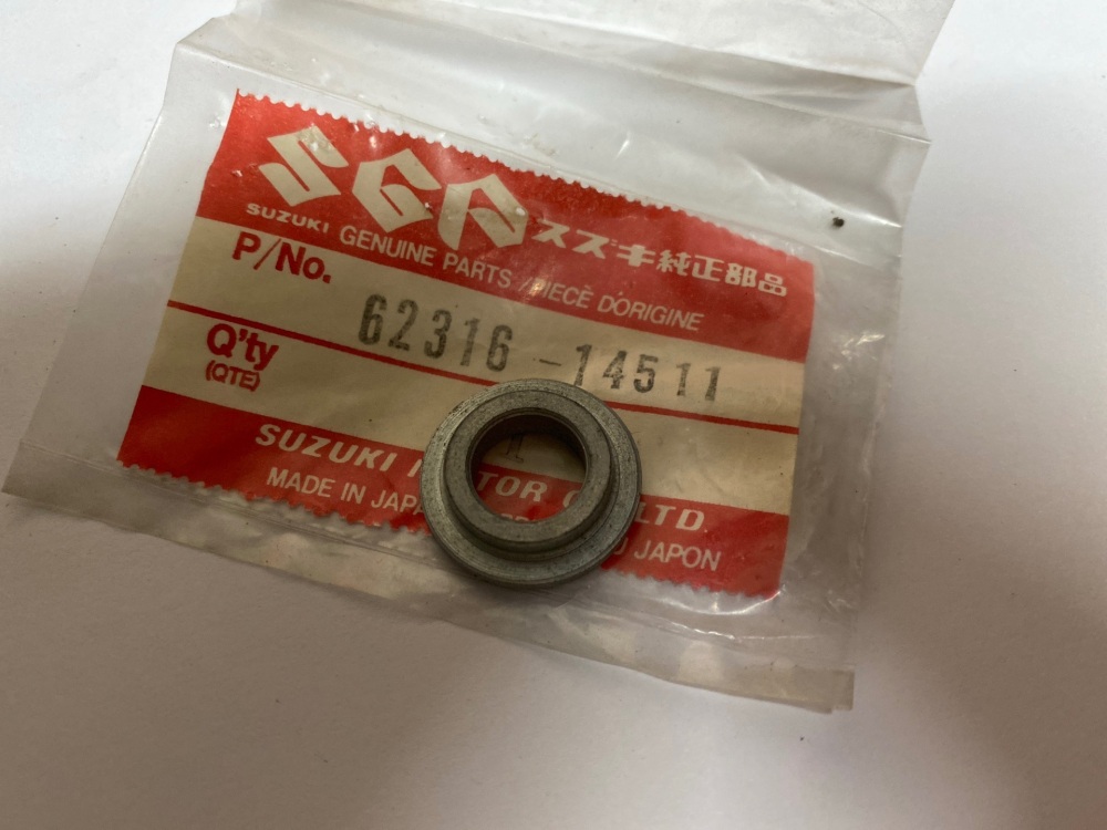 Suzuki Rear Cusion Rod Spacer 62316-14511 - A8