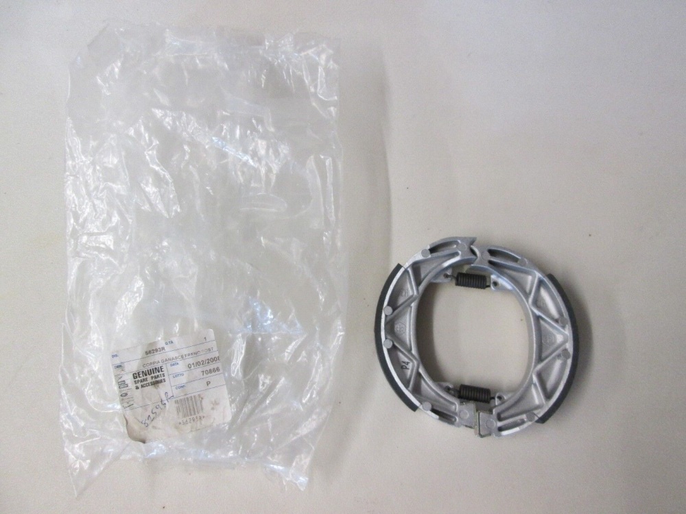 Piaggio Liberty Rear Brake Shoes 56293R - L70