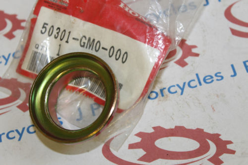Honda NES125 NPS50 PES125 SH125 SKY20 Steering Head Upper Bearing 50301-GM0-000