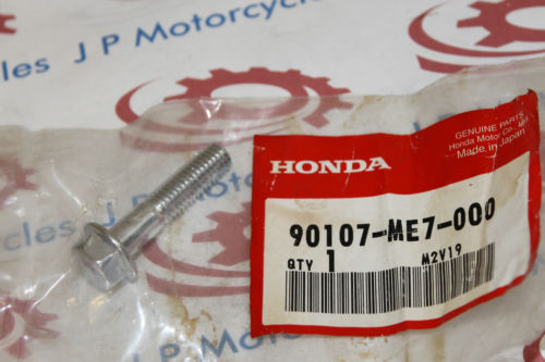 Honda Rear Mudguard Bolt VT750 VT1100 NSS250 P/N 90107-ME7-000