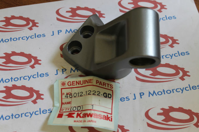 Kawasaki ZX500 ZX600 Ninja Handlebar Holder Right Hand Grey 46012-1222-GD