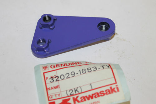 Kawasaki KLX650 Engine Bracket RR LWR  RH Violet 32029-1883-TY