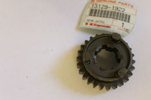 Kawasaki KR250 5th Output Gear 13129-1922