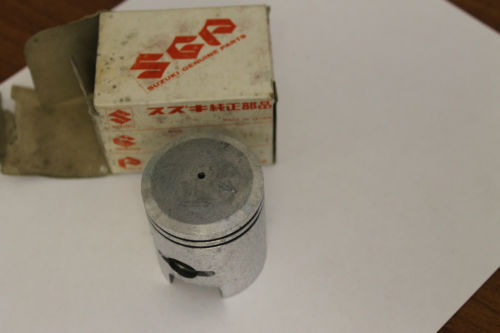 Suzuki TS50 Piston 1.0mm Oversive NOS Genuine