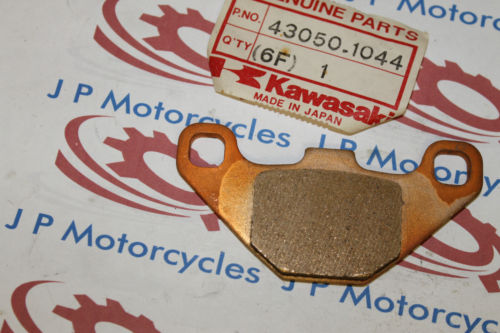 Kawasaki KX80 KX125 KX250 Right Front Brake Pad Genuine OEM 43050-1044