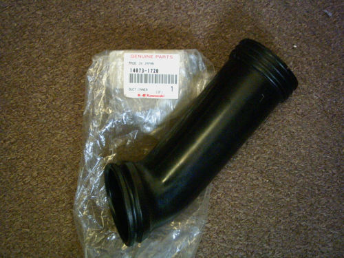 Kawasaki Ninja ZX6 ZX600 ZZR600 Inner Air Duct 14073-1720