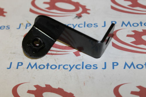 Kawasaki ZX1000 ZX10 GPZ1000 Ninja Side Cowling Bracket 11044-1581