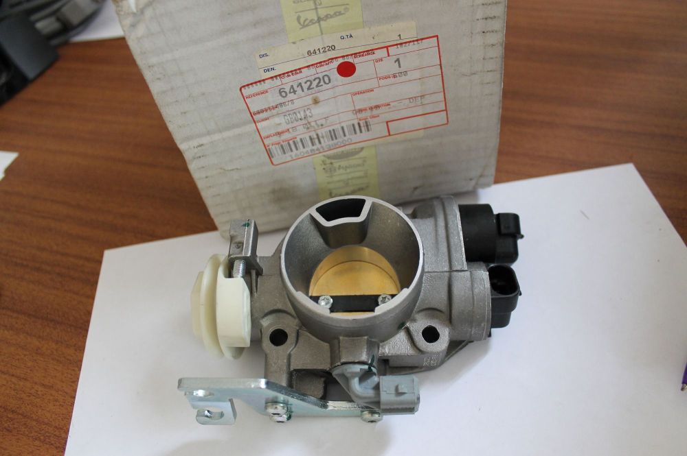 Throttle Body Fits PIAGGIO 641220