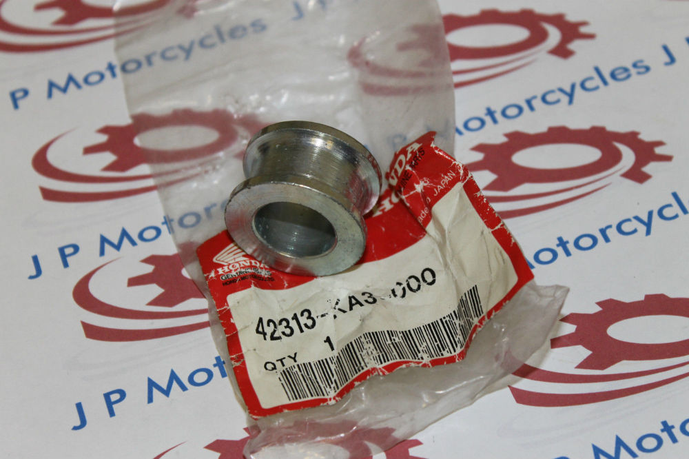 Honda CR125 Rear Wheel Collar 42313-KA3-000
